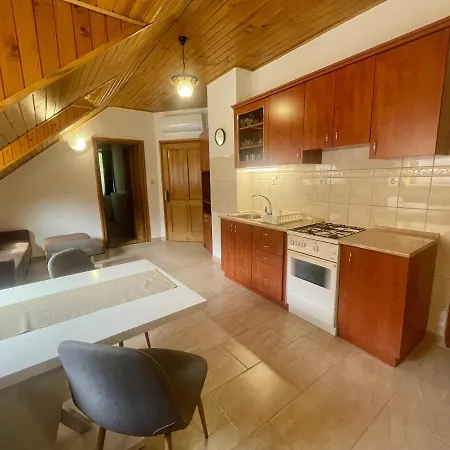 Margaret Balatonkeresztúr