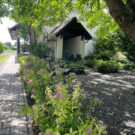 アパート Margaret