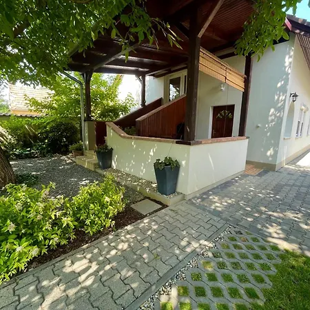 Margaret Balatonkeresztúr